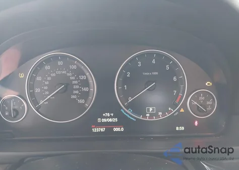 2016 BMW 528I xDrive из США, поврежденный, VIN WBA5A7C56GG152320